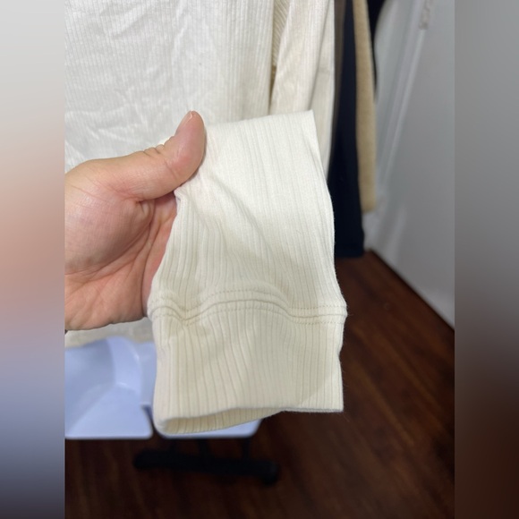 OGL Plantive™ Button-Down Cardigan - Gardenia - Picture 5 of 6